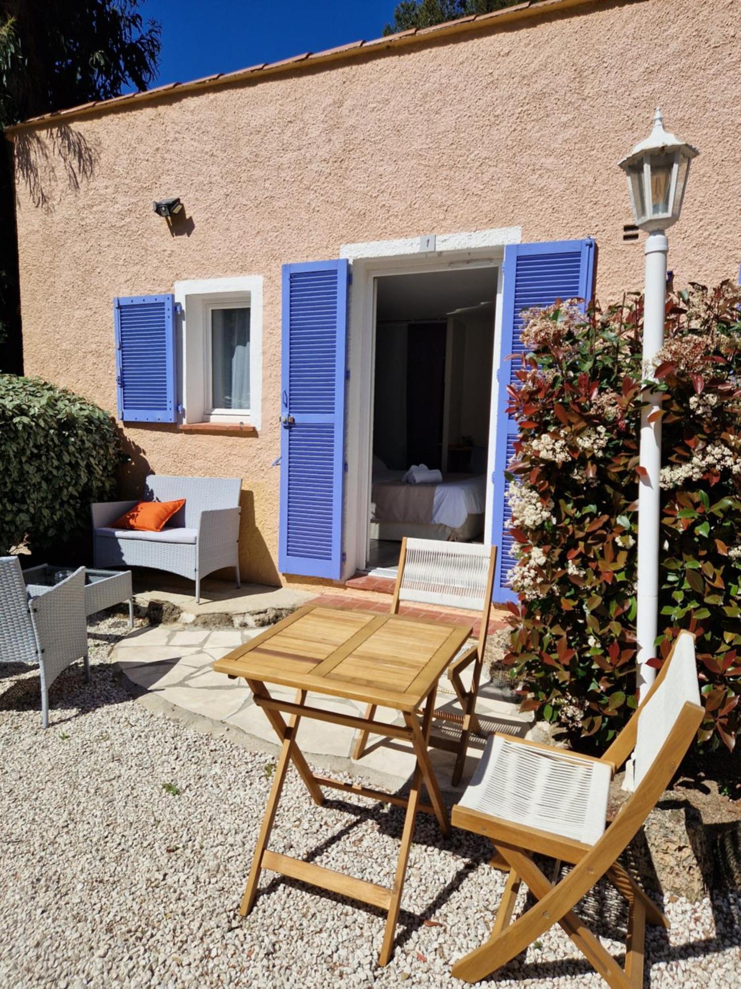 Doppelzimmer mit Terrasse
